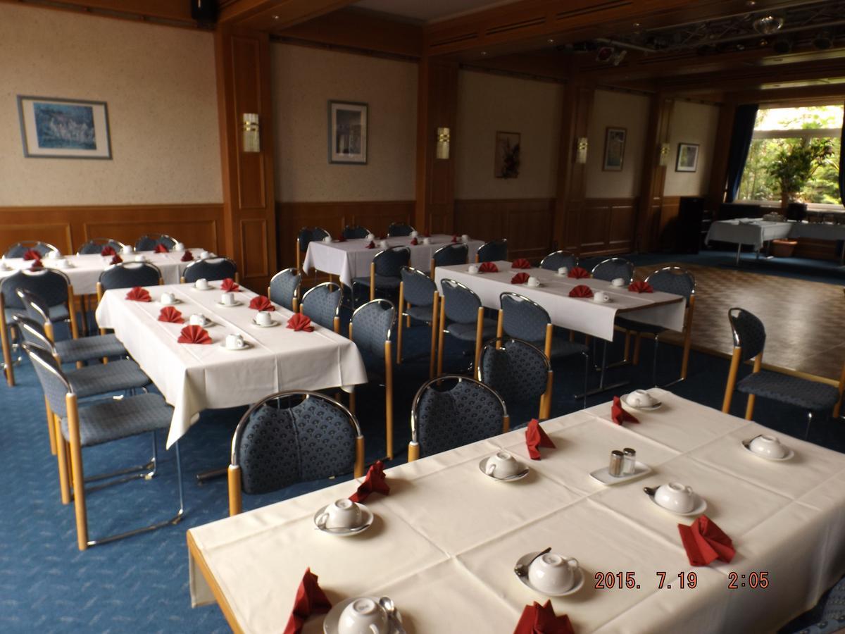 Hotel Ziegenkrug Schweriner Tor Pampow Екстериор снимка