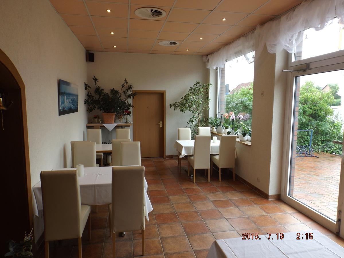 Hotel Ziegenkrug Schweriner Tor Pampow Екстериор снимка