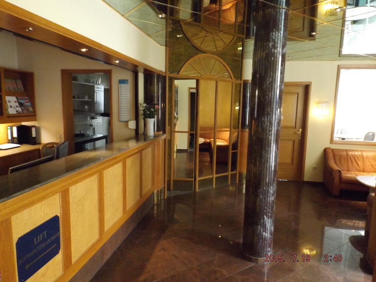 Hotel Ziegenkrug Schweriner Tor Pampow Екстериор снимка