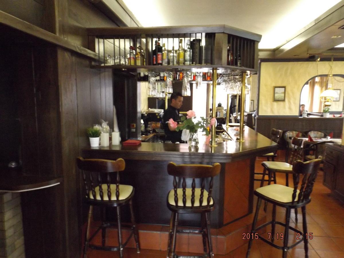Hotel Ziegenkrug Schweriner Tor Pampow Екстериор снимка